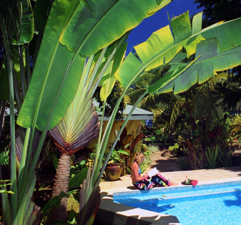 Poppy'S On The Lagoon Port Vila Exterior foto